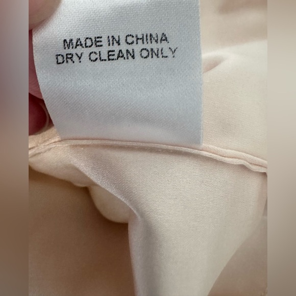 The Sei Asymmetrical Pleat Top Cream One Shoulder NWT Size 6 Designer Blouse - Picture 5 of 10